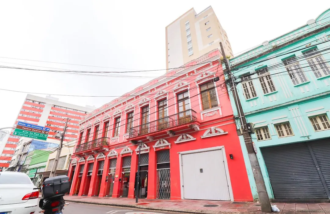 Studio com Garagem Centro Histórico de Curitiba-1